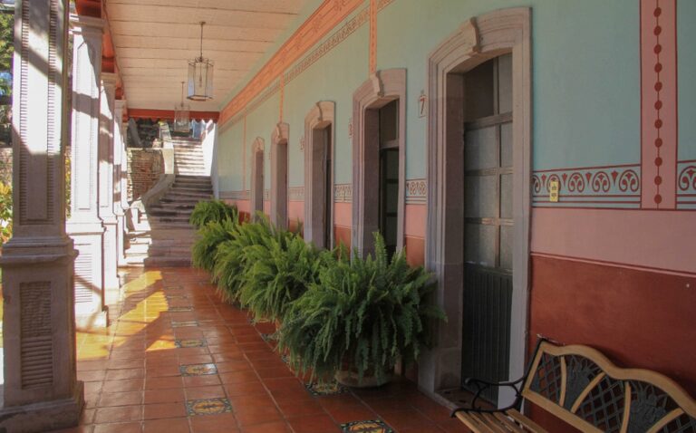 banos termales ojocaliente puntos turisticos 768x478